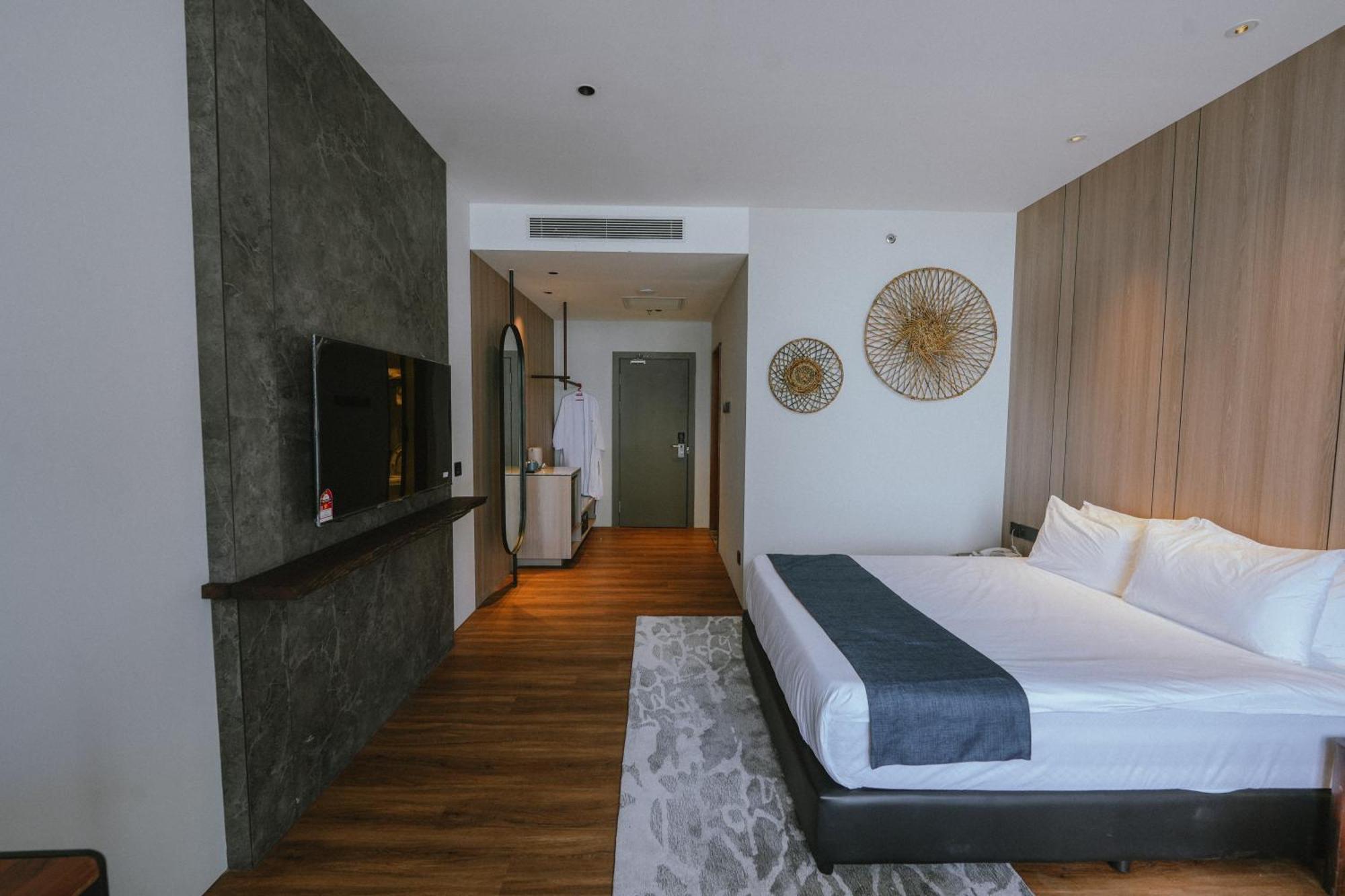 Roxy Beach Resort Sematan Exteriér fotografie